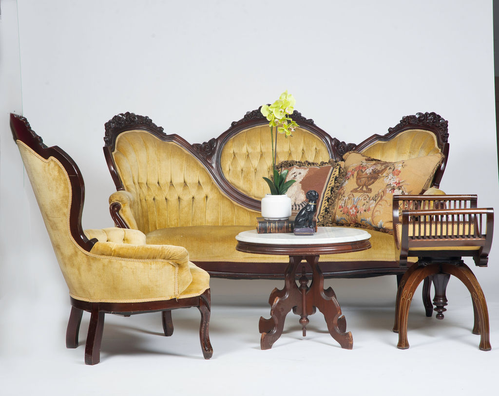 victorian vintage furniture for weddings